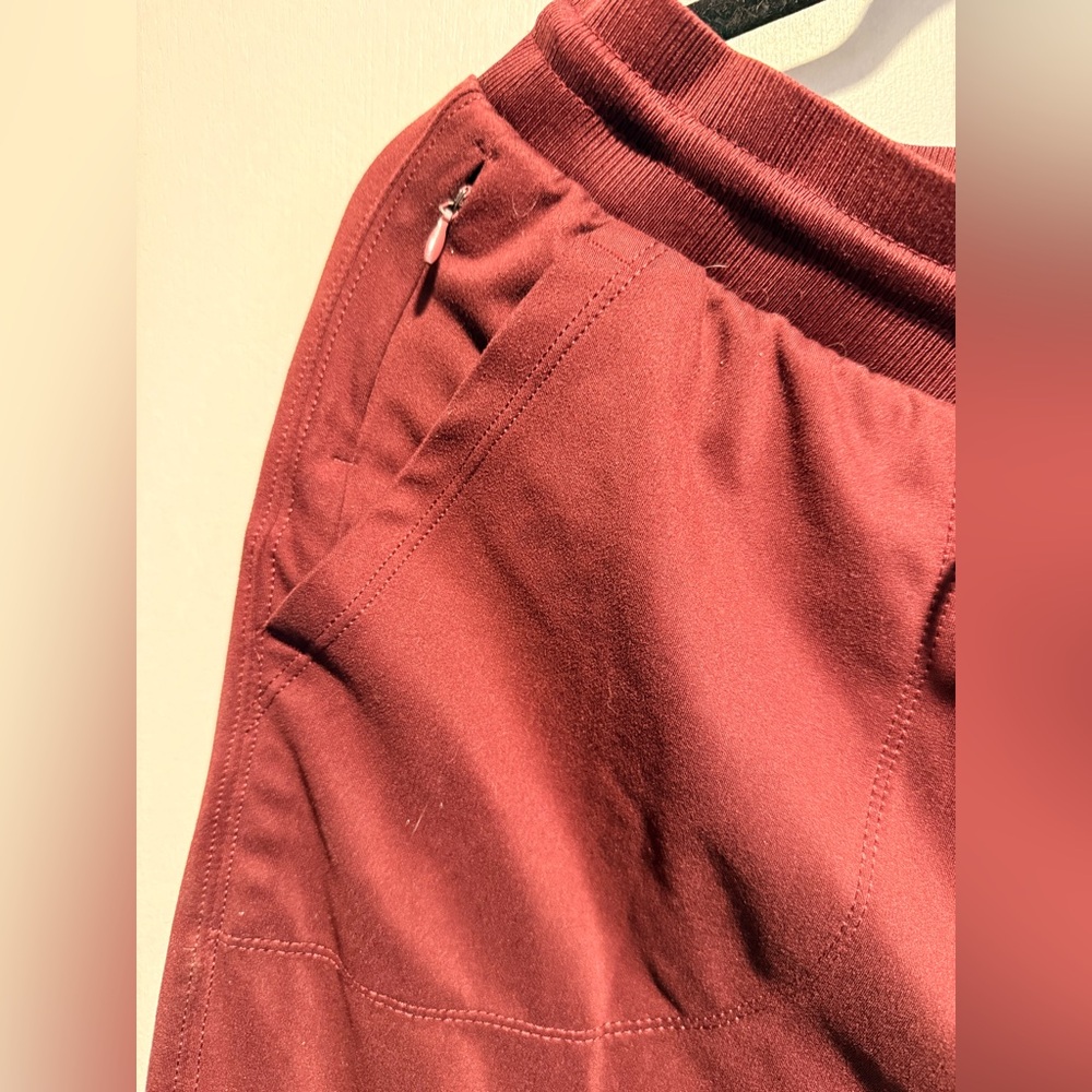 Rachel Zoe maroon Jogger Pants - Picture 3 of 5